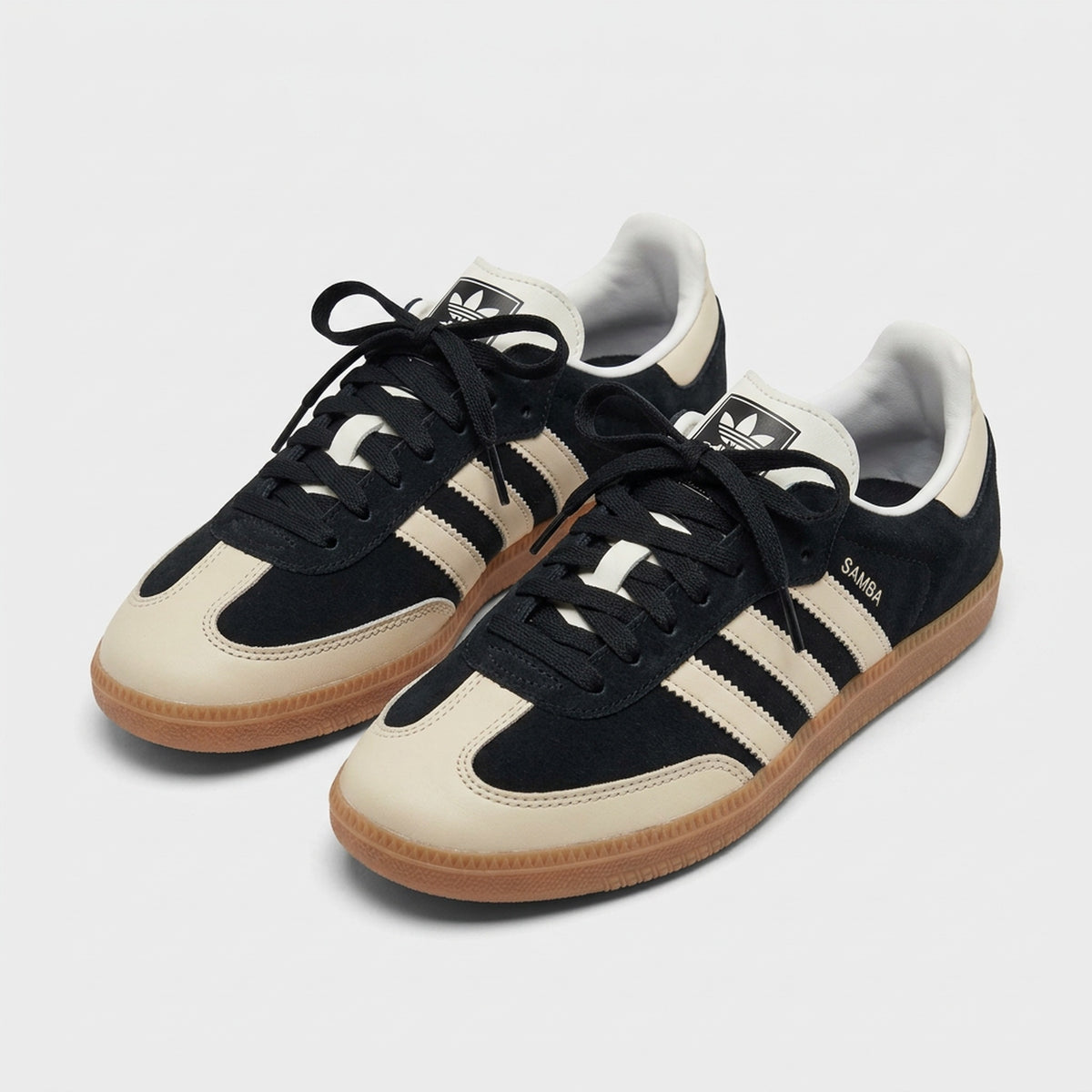 Par de Adidas Samba Negro Crema
