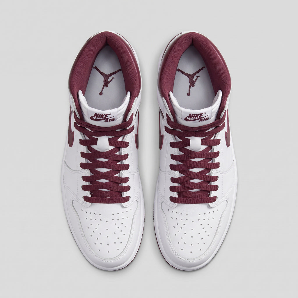 Nike Air Jordan 1 High OG Blanco Vinotinto - vista superior