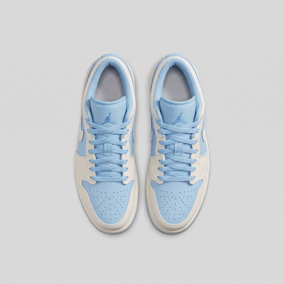 Nike Air Jordan 1 Low Blanco Azul Cielo vista superior