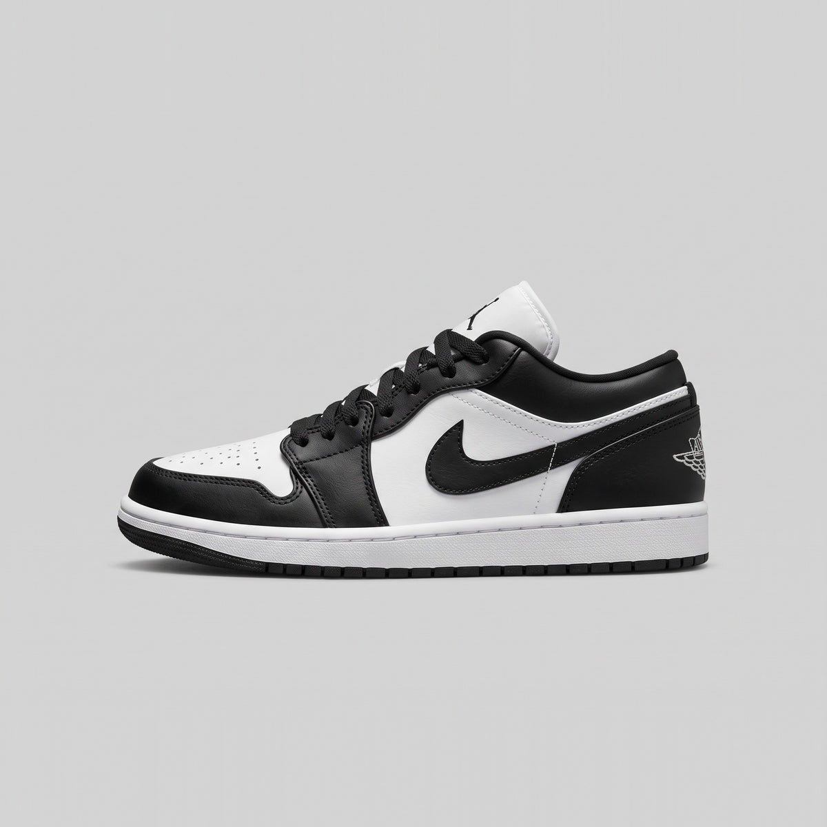 Nike Air Jordan 1 Low Panda vista lateral izquierda