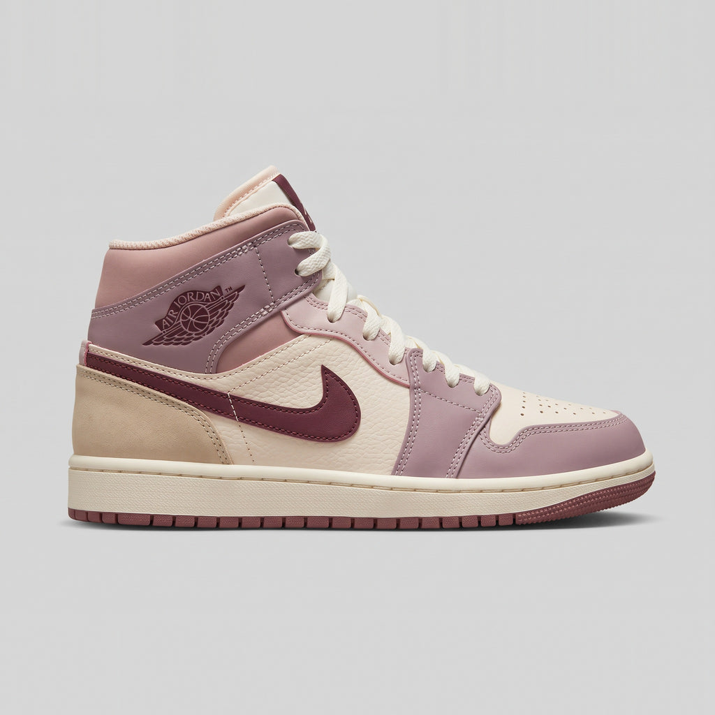 Nike Air Jordan 1 Mid Malva Rosa - vista lateral derecha