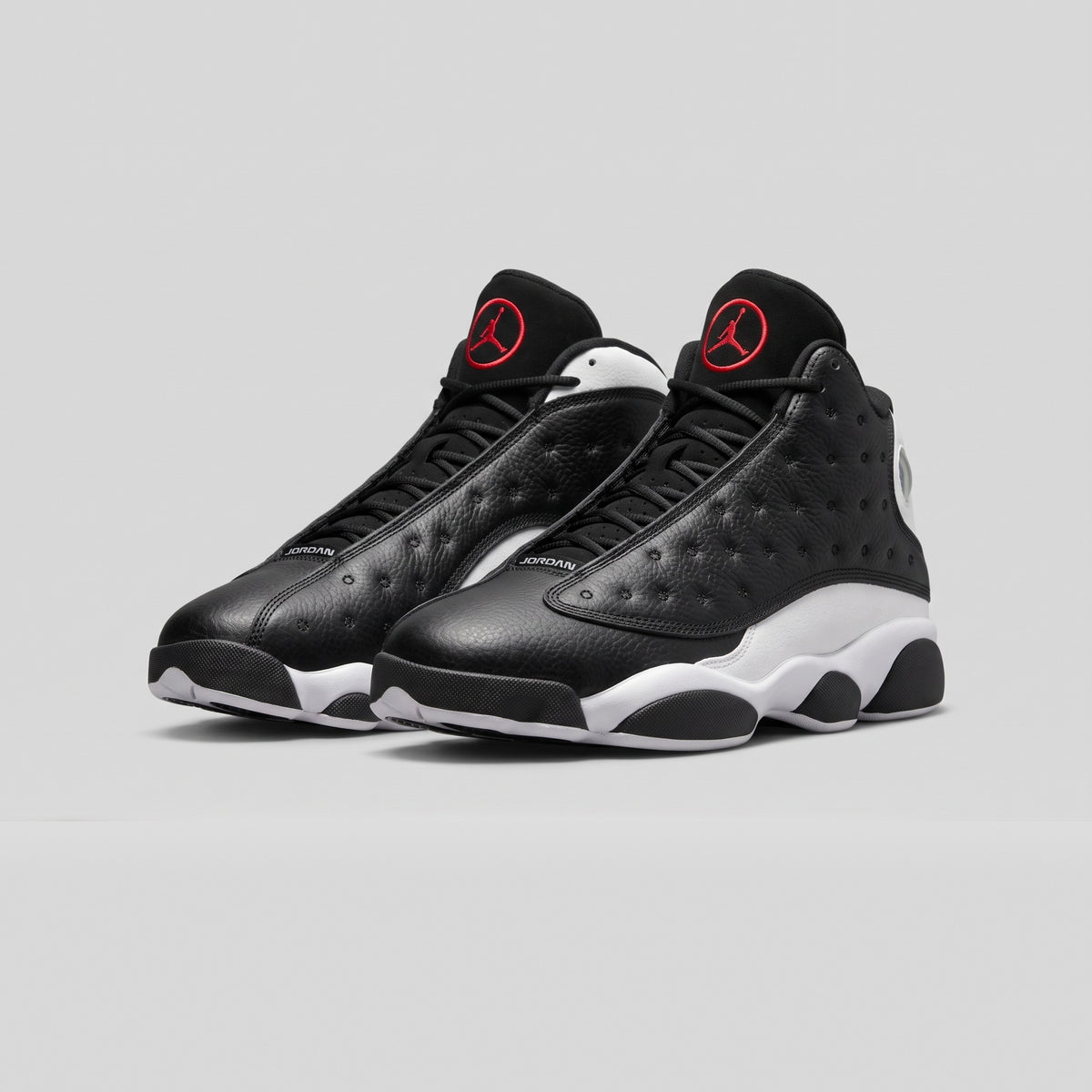 Nike Air Jordan 13 Retro Negro Blanco - par