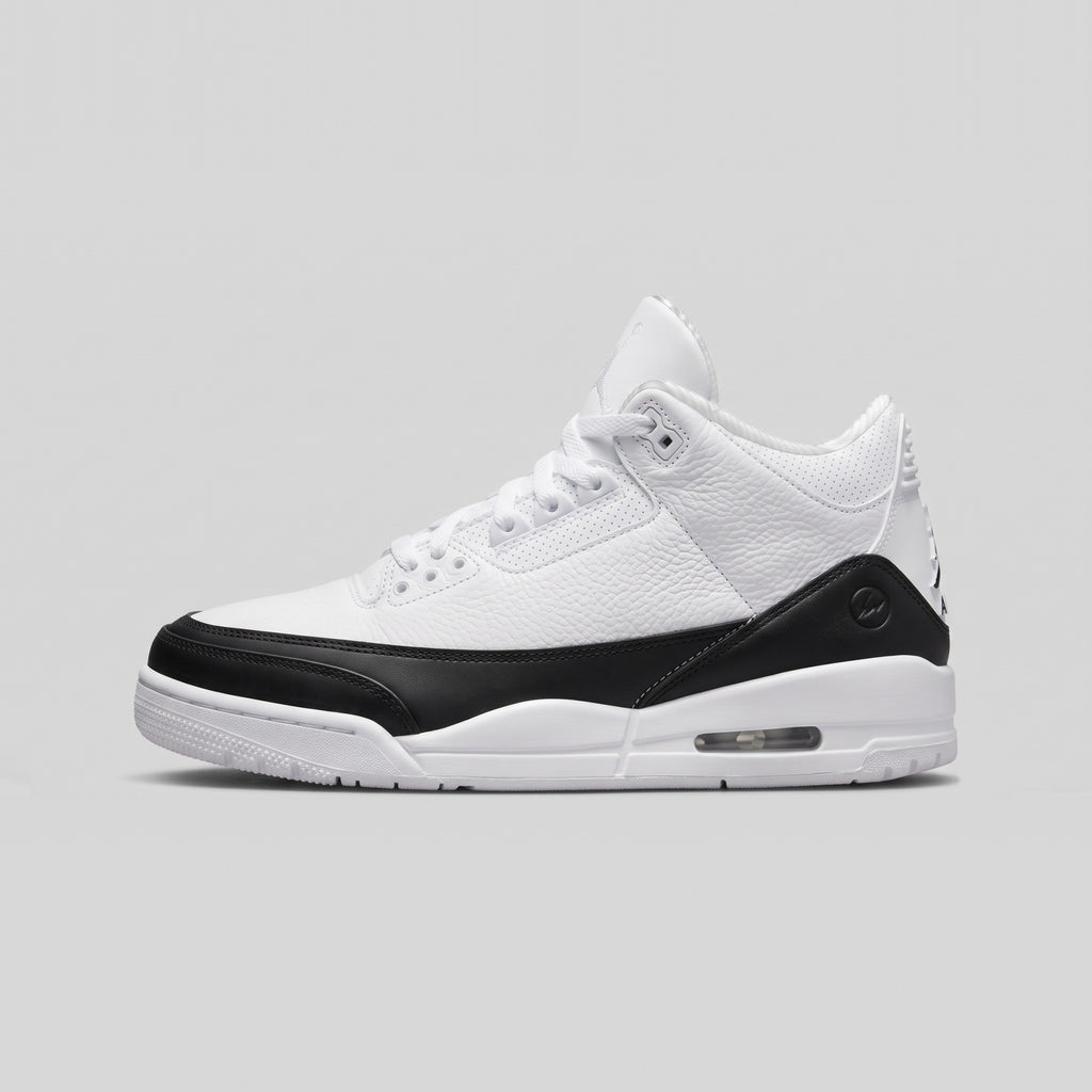 Nike Air Jordan 3 Retro Blanco Negro - vista lateral izquierda