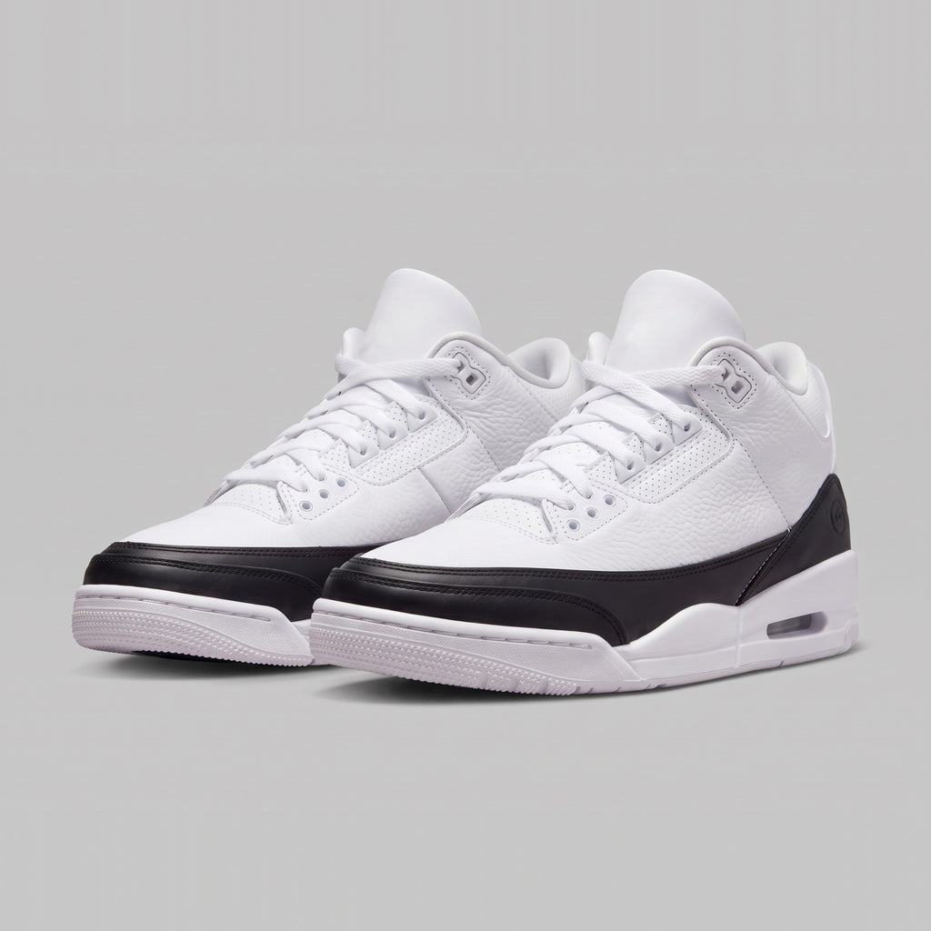 Nike Air Jordan 3 Retro Blanco Negro - par