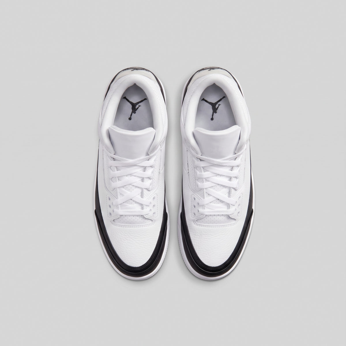 Nike Air Jordan 3 Retro Blanco Negro - vista superior