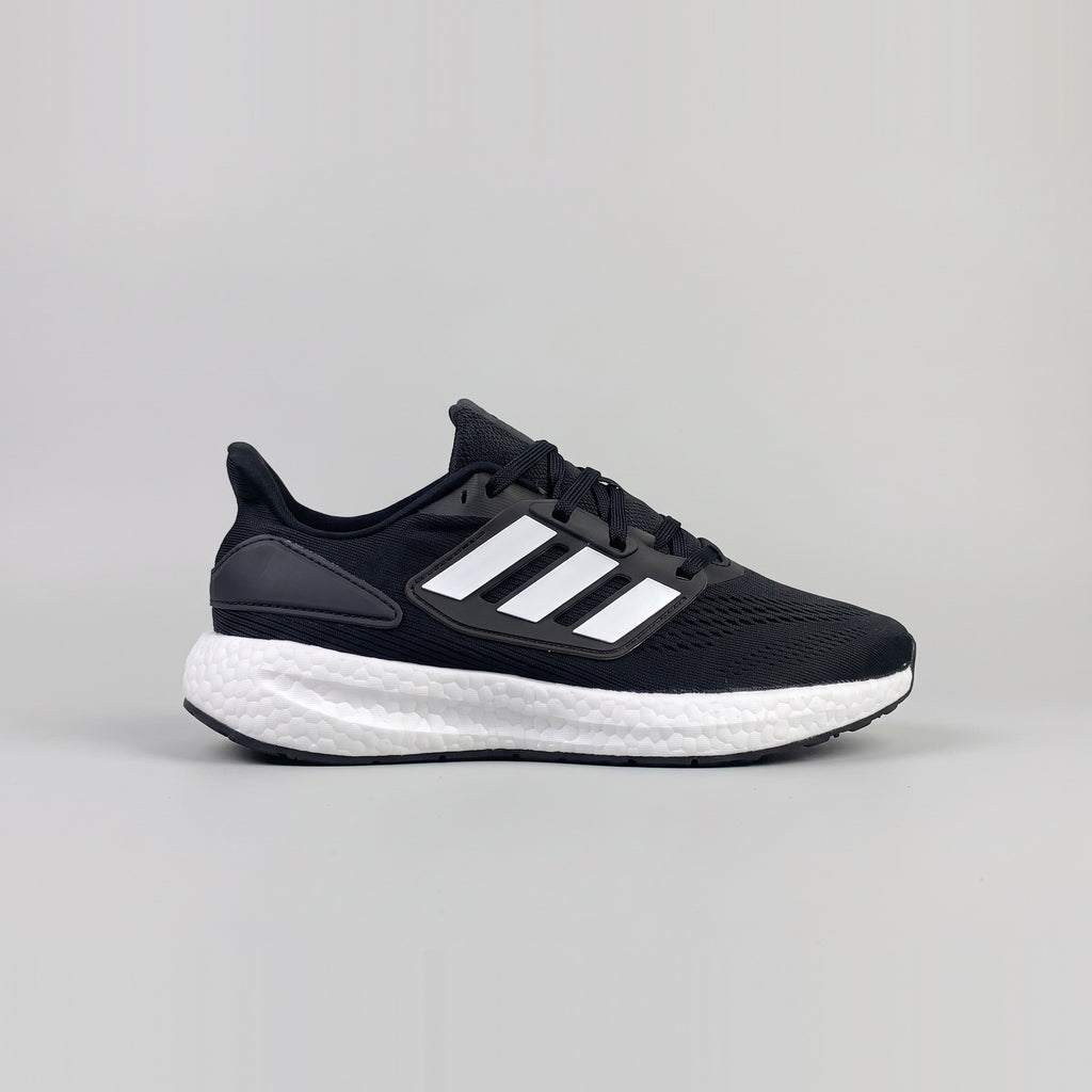 Adidas Pureboost Negro Blanco vista lateral