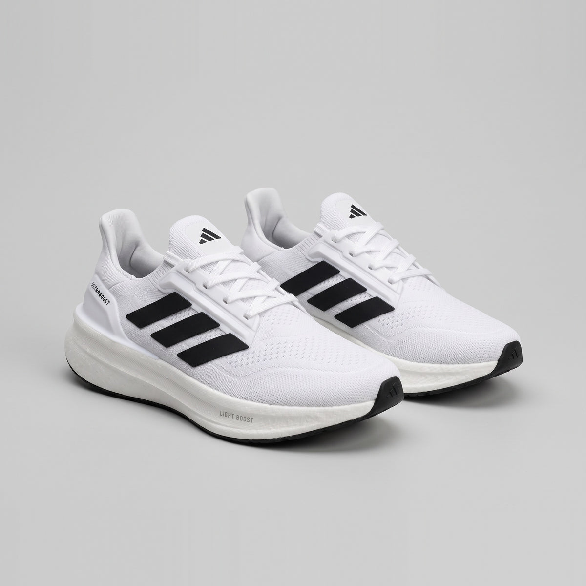 Par Adidas Ultraboost Light Blanco Negro