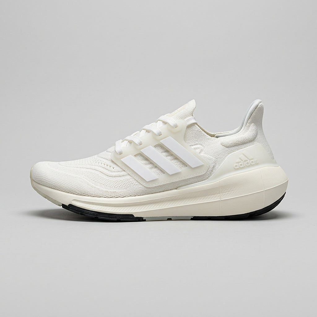 Adidas Ultraboost Light Blanco Total vista lateral izquierda