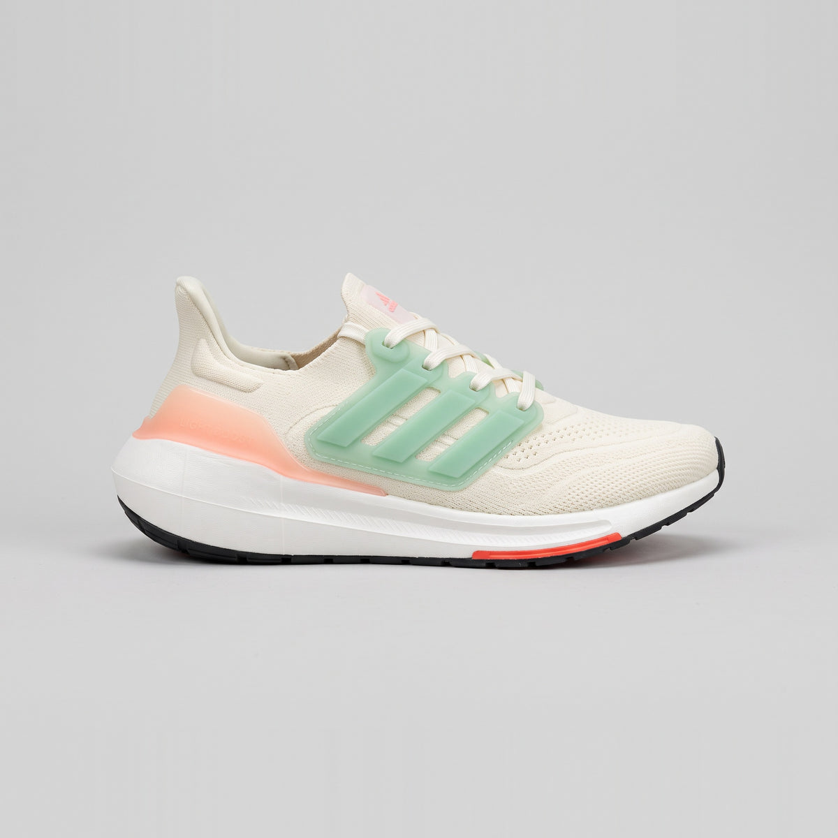 Adidas Ultraboost Light Crema Menta vista lateral