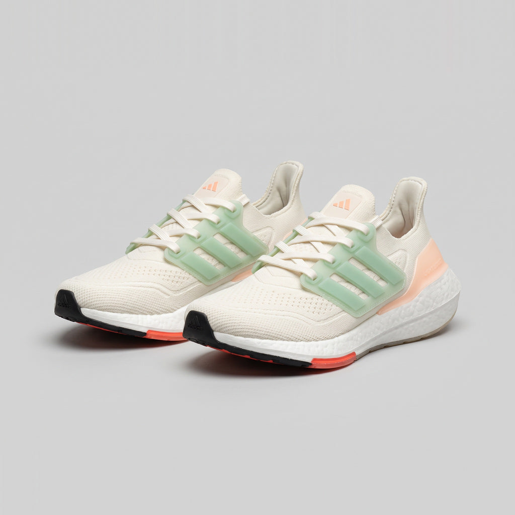 Par Adidas Ultraboost Light Crema Menta