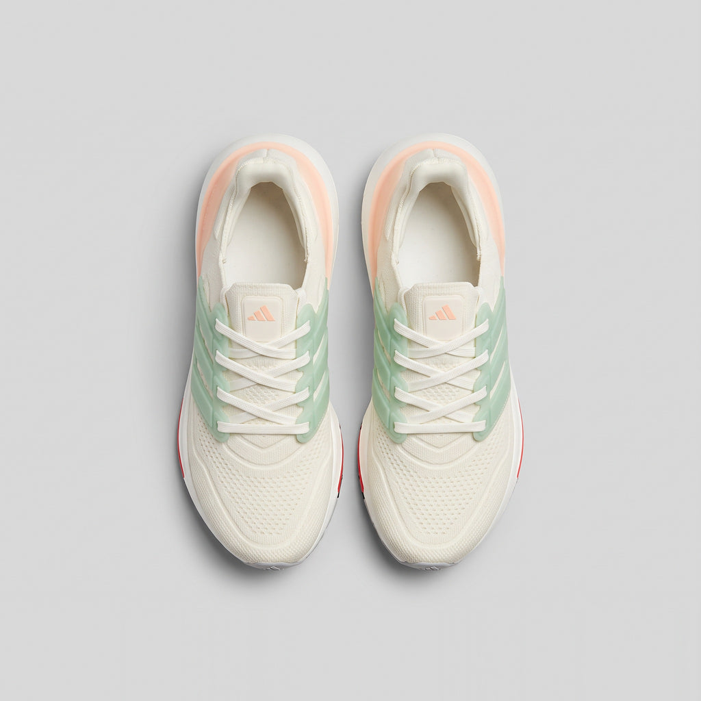 Adidas Ultraboost Light Crema Menta vista superior