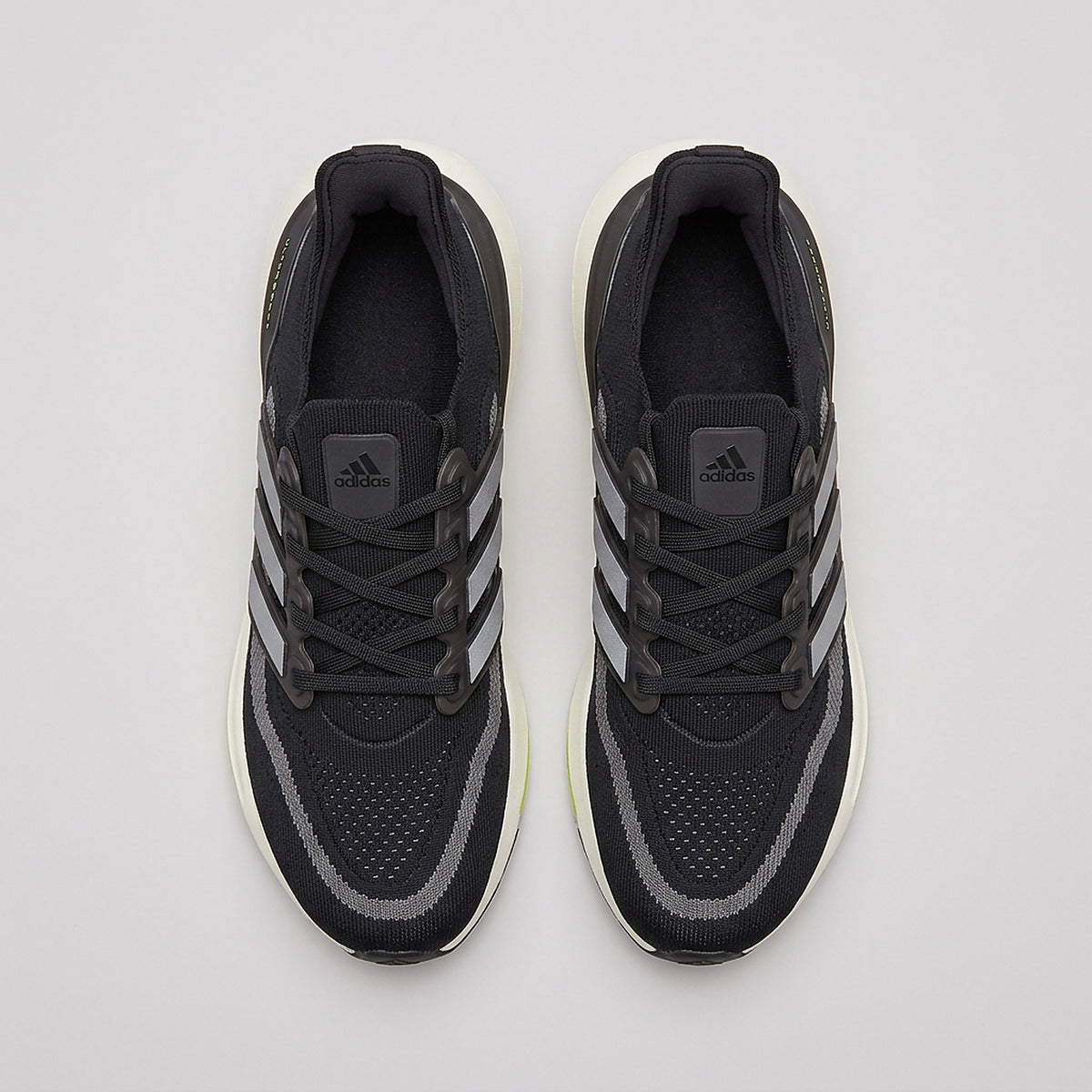 Adidas Ultraboost Light Negro vista superior
