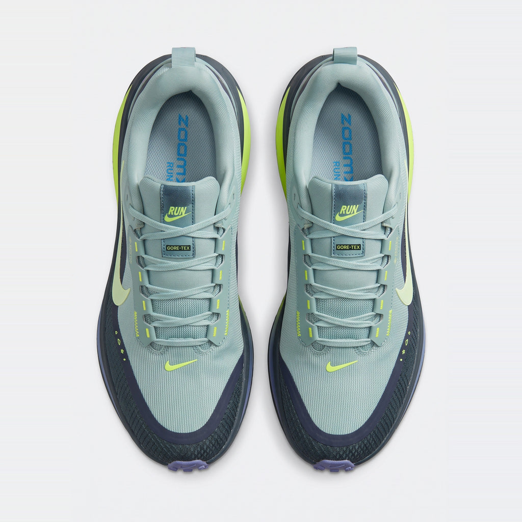 Nike Vomero 18 GORE-TEX vista desde arriba